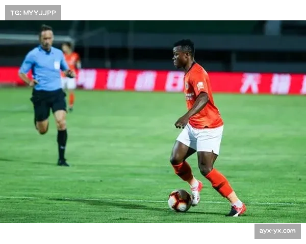 油人麦克戴维距1100分差18分 有望达成第六个百分赛季