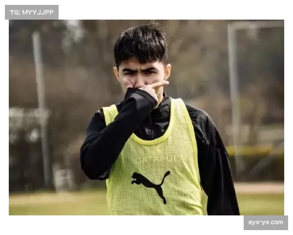 勒沃库森传控打法遭遇挑战 面对高压逼抢出球困难